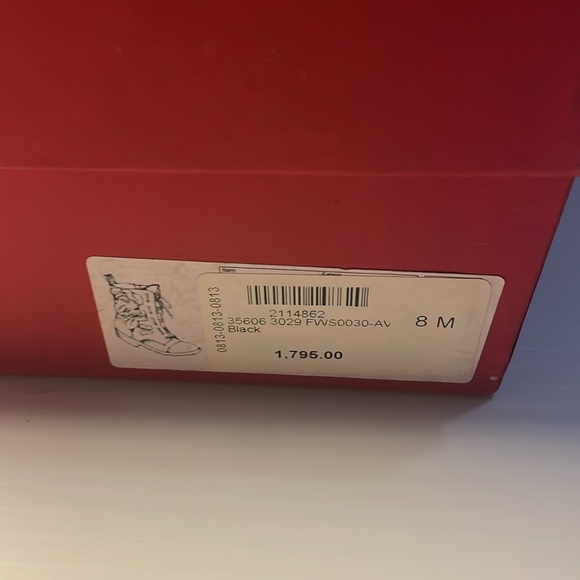 Valentino Garavani Black leather boots women size 8 - Picture 6 of 6